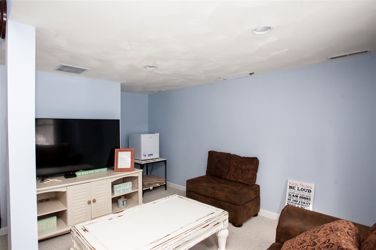 38 Wilson Hill Road New Boston, NH 03070 - Photo 15 of 21