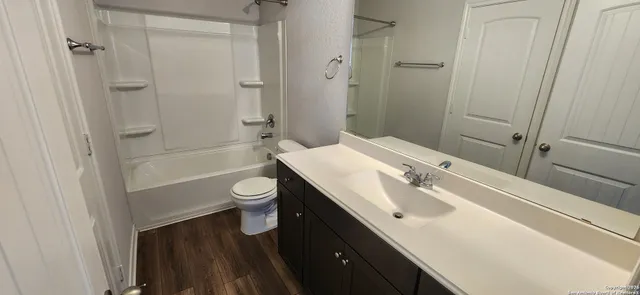 $2,095 | 6806 Prue Road, Unit 24, San Antonio, TX 78240