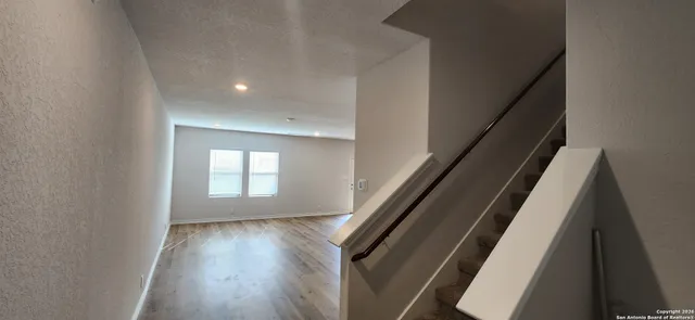 $2,095 | 6806 Prue Road, Unit 24, San Antonio, TX 78240