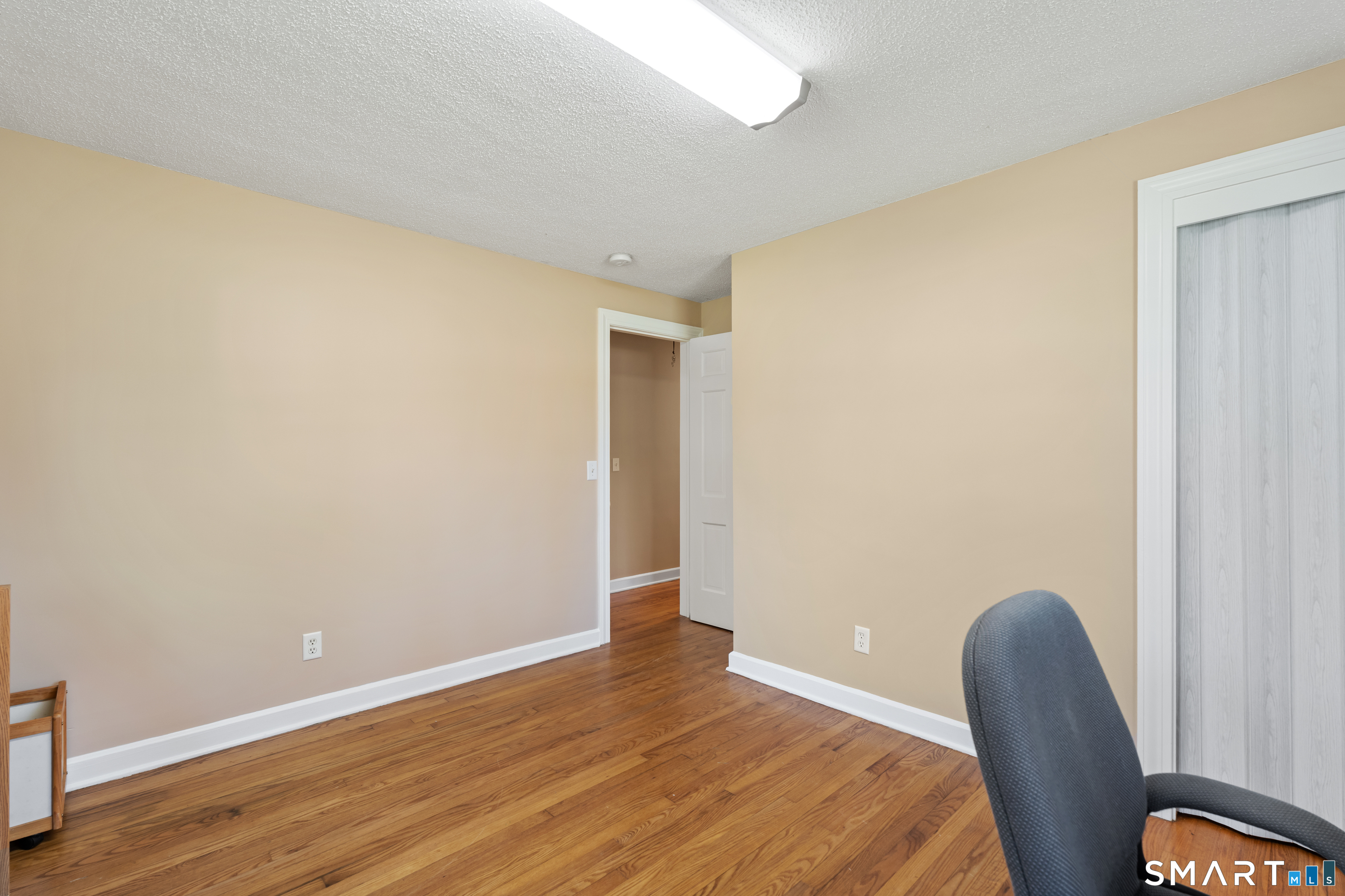49 Scuppo Road Woodbury, CT 06798 - Photo 19 of 34 Gallery Image 19