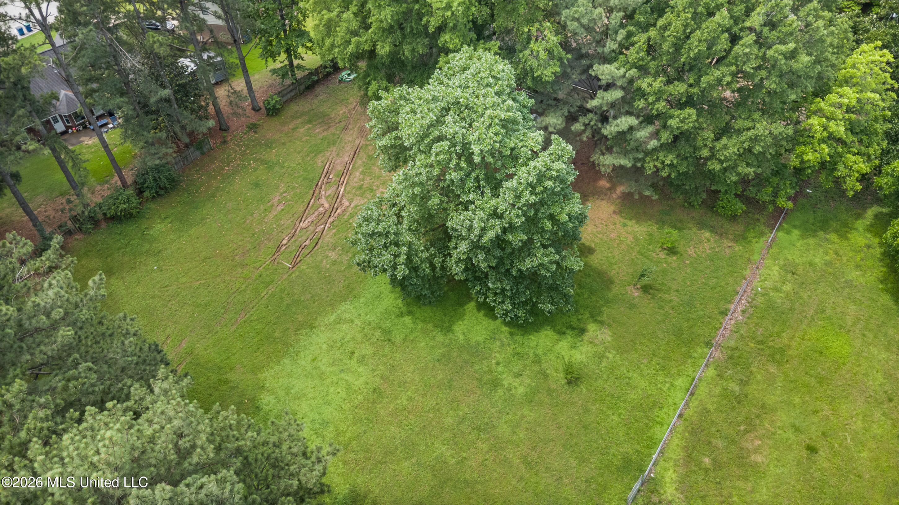 7400 Alexander Road Olive Branch, MS 38654 - Photo 28 of 29 30_dji_0024_print