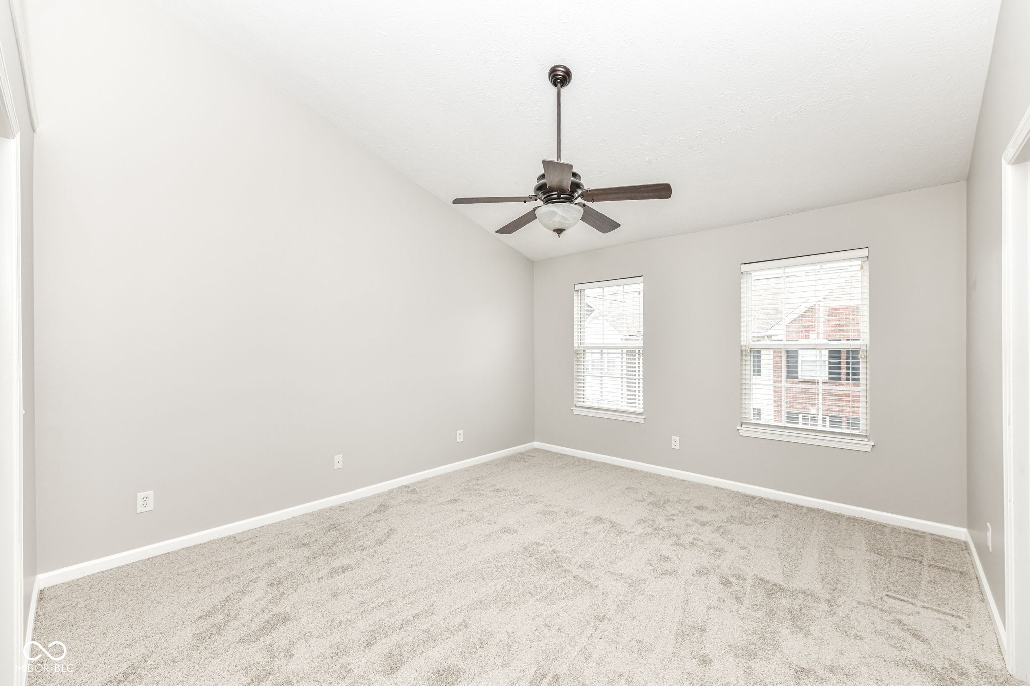 9080 Teaneck Drive Fishers, IN 46038 - Photo 14 of 27