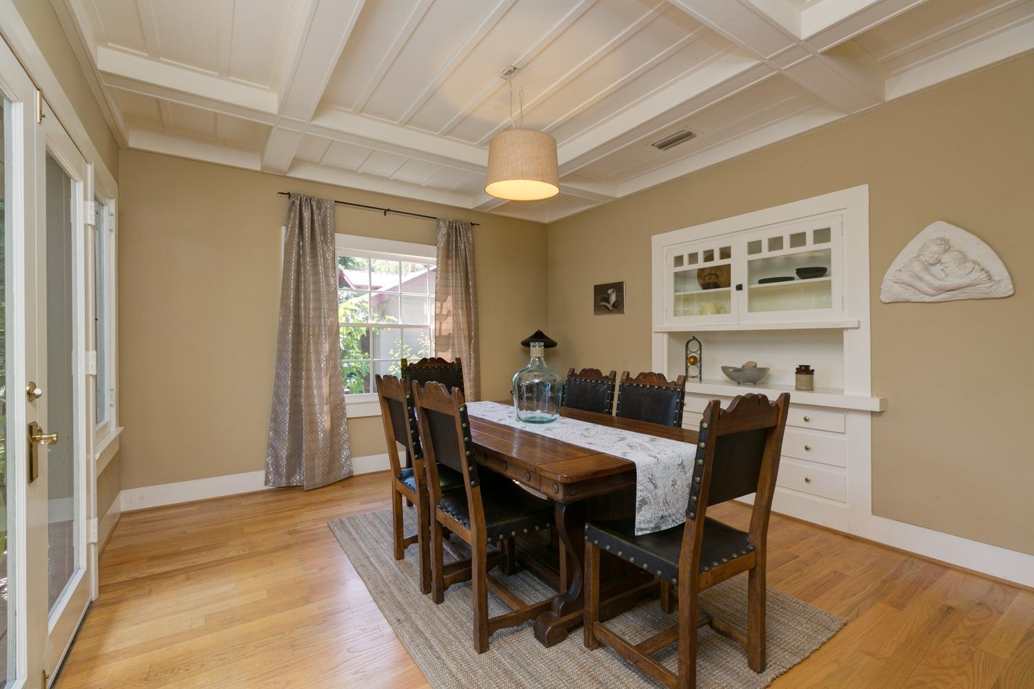407 Del Norte Road Ojai, CA 93023 - Photo 18 of 39 a view of a dining room with furniture and wooden floor