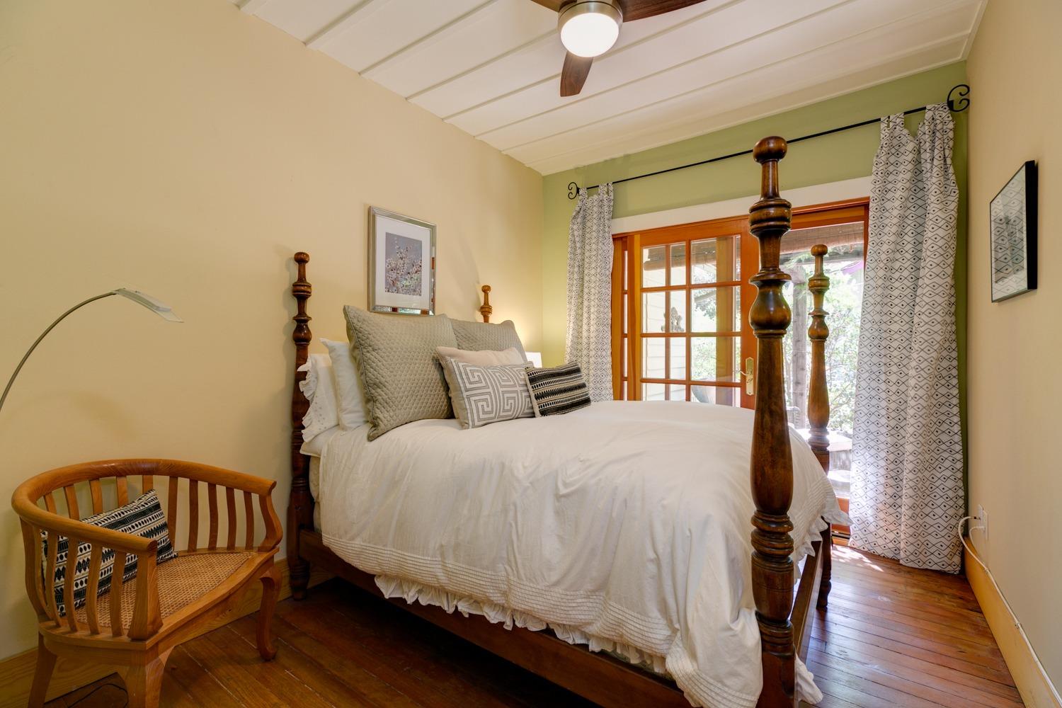 407 Del Norte Road Ojai, CA 93023 - Photo 26 of 39 a large bed sitting in a bedroom next to a window