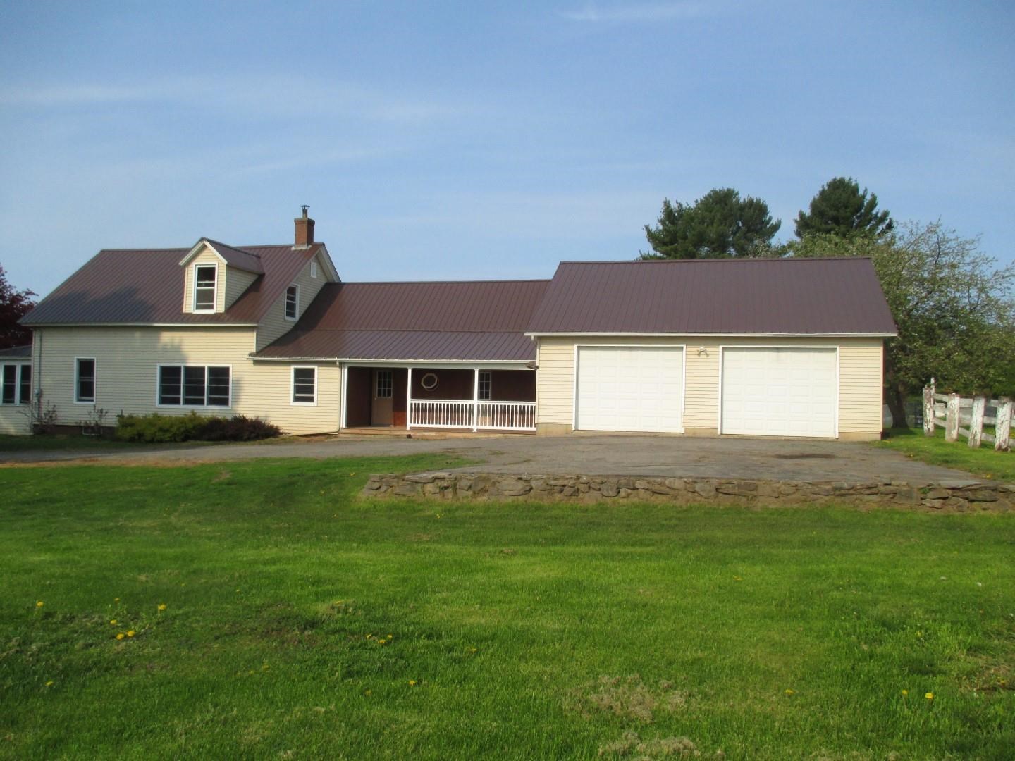 6570 Vermont Rte 100 Troy, VT 05859 - Photo 34 of 38