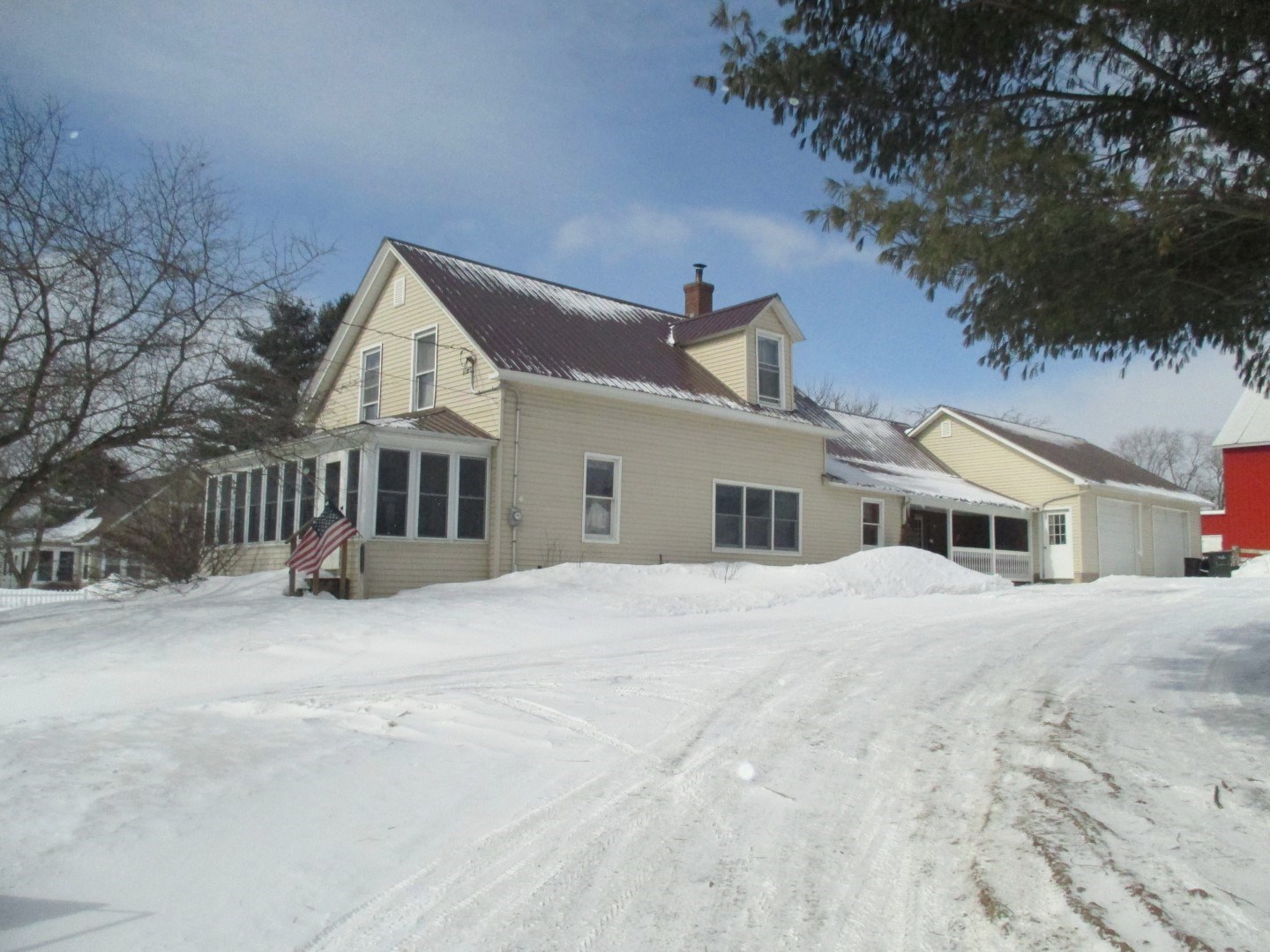 6570 Vermont Rte 100 Troy, VT 05859 - Photo 36 of 38