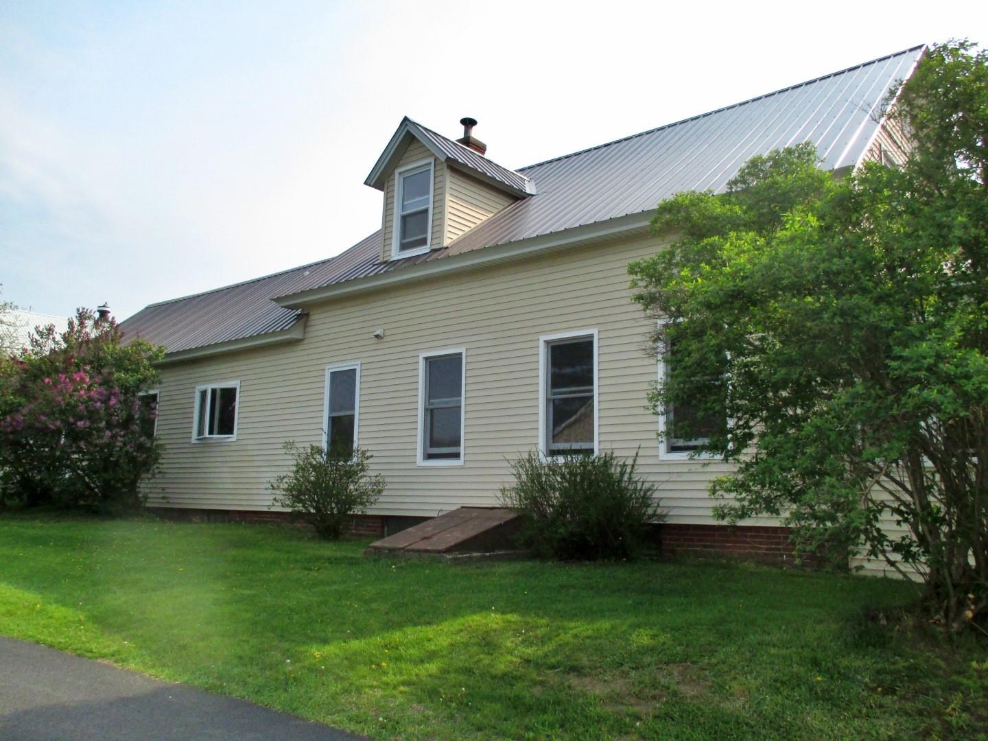 6570 Vermont Rte 100 Troy, VT 05859 - Photo 7 of 38