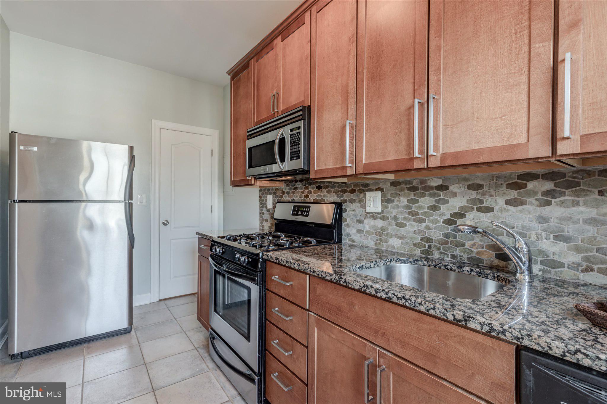 1816 Kalorama Road Northwest, Unit 402 Washington, DC 20009 - Photo 14 of 28 Gallery Image 14