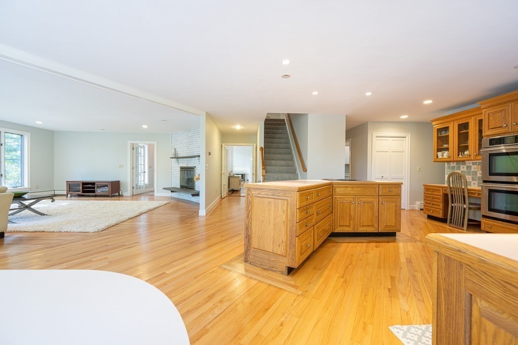 1675 Great Pond Road North Andover, MA 01845 - Photo 16 of 42 Gallery Image 16