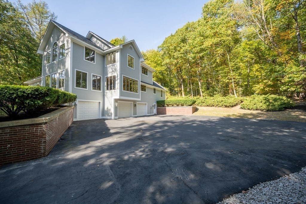 1675 Great Pond Road North Andover, MA 01845 - Photo 9 of 42 Gallery Image 9