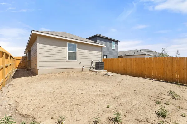 $1,695 | 2038 Zephyr Lily, San Antonio, TX 78221