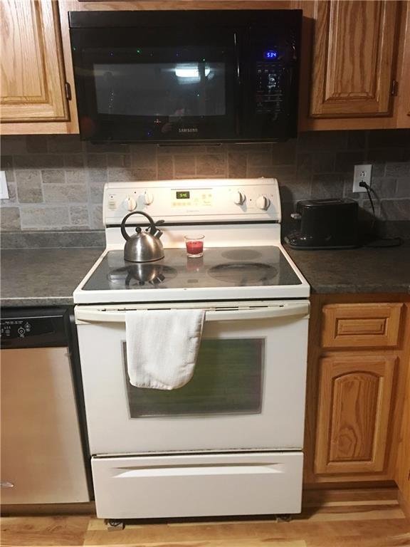 250 Bates Street Millinocket, ME 04462 - Photo 6 of 26 Photo