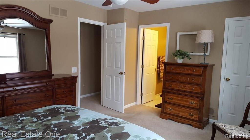 772 Whitney Drive Rochester Hills, MI 48307 - Photo 16 of 27