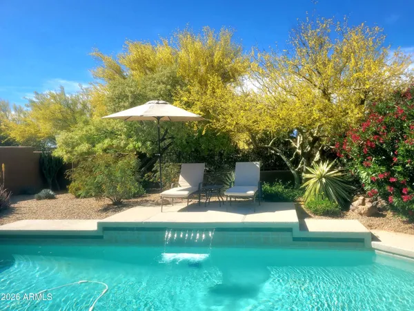 $1,095,000 | 8502 East Cave Creek Road, Unit 61, Carefree, AZ 85377