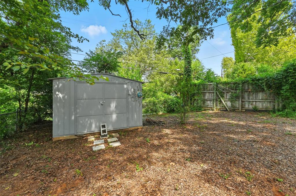 2004 Valley Lane Arlington, TX 76013 - Photo 39 of 39