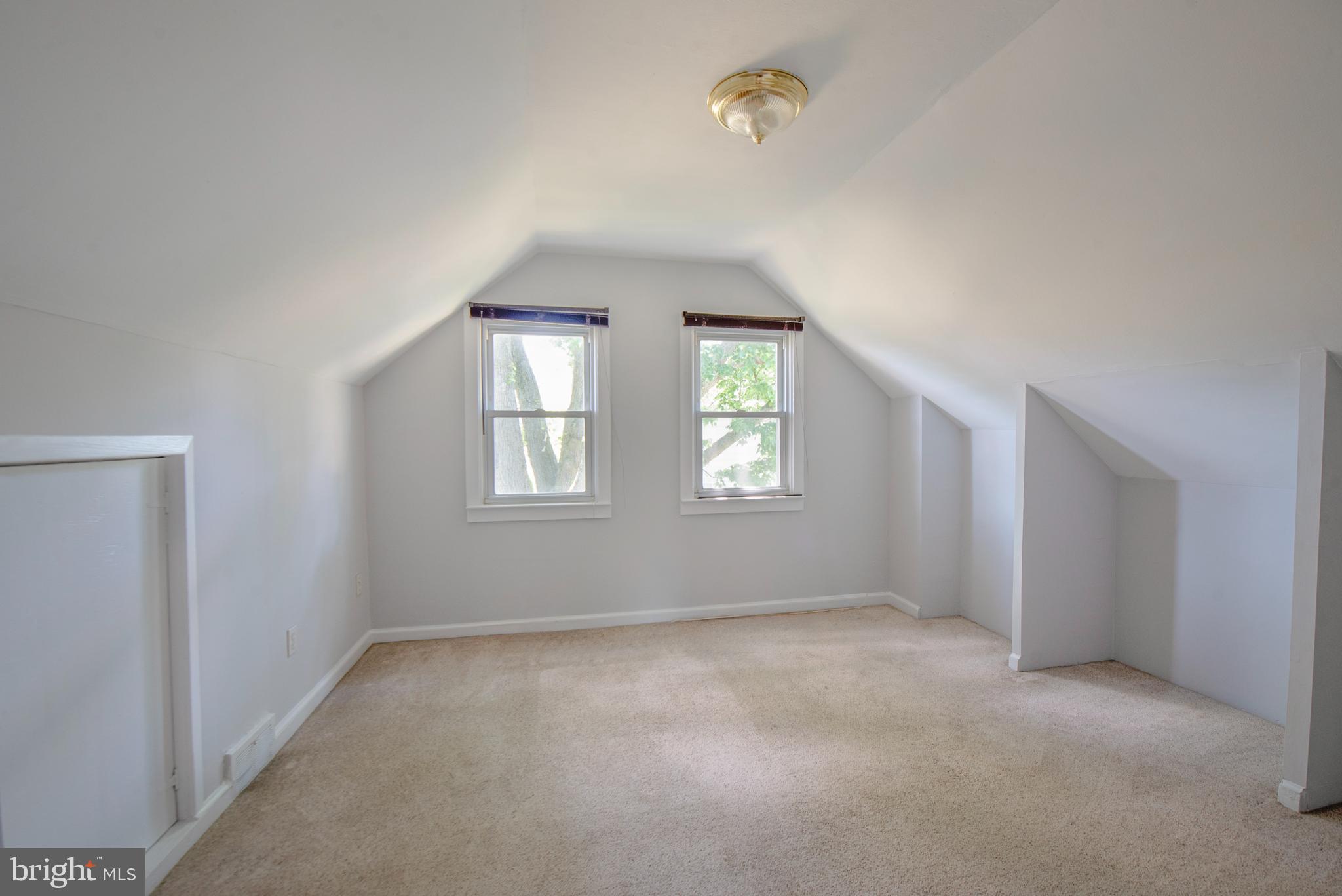 214 David Place Magnolia, NJ 08049 - Photo 7 of 16