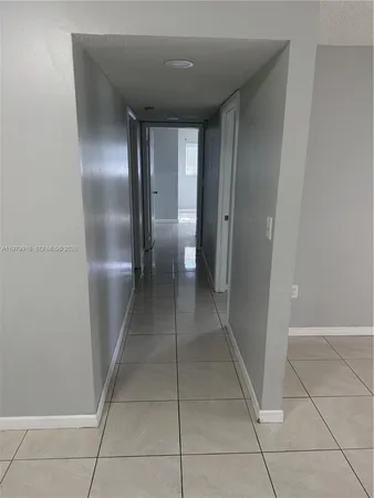 $2,100 | 469 Northeast 207th Lane, Unit 108, Miami, FL 33179