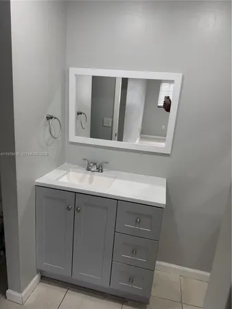 $2,100 | 469 Northeast 207th Lane, Unit 108, Miami, FL 33179