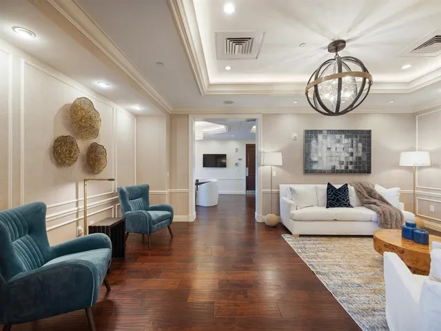 $1,189,000 | 331 Cleveland Street, Unit 1101, Clearwater, FL 33755