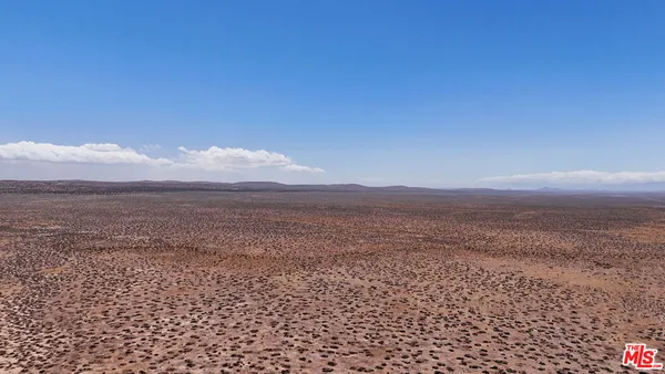 $2,240,000 | 0 Section 22 Township 32e Range 40e, California City, CA 93504