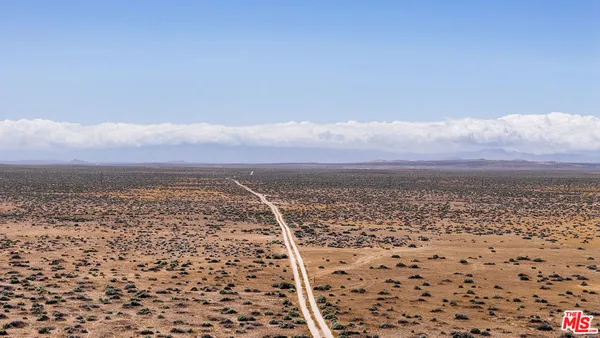 $2,240,000 | 0 Section 22 Township 32e Range 40e, California City, CA 93504