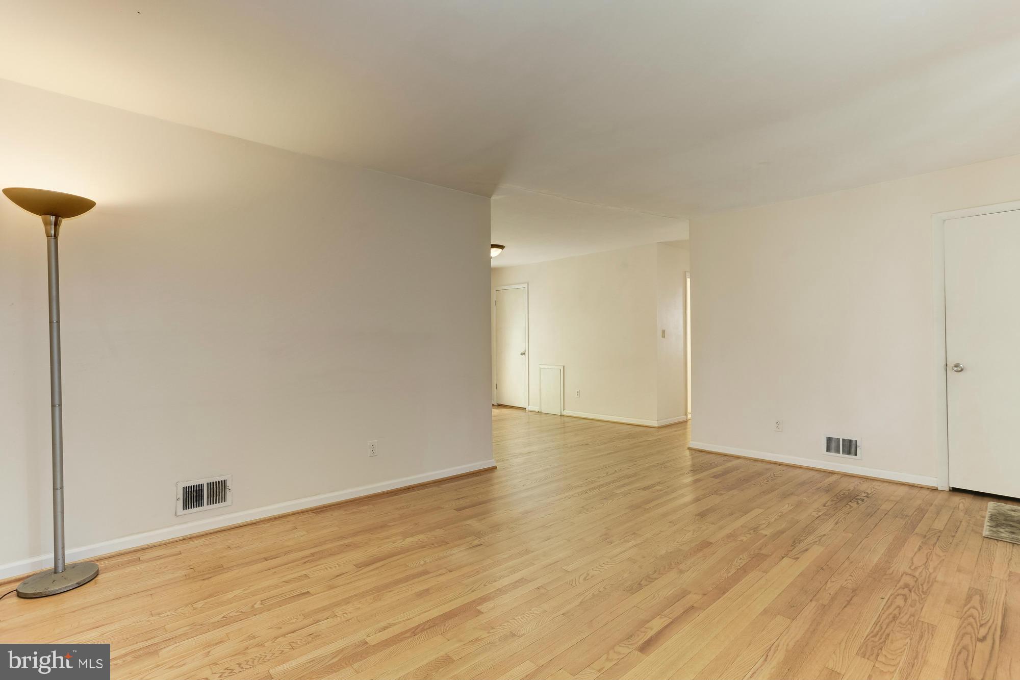 7205 Good Luck Road New Carrollton, MD 20784 - Photo 4 of 18 Interior (General)