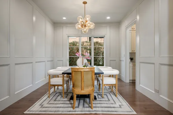 $2,450,000 | 809 Lenox Road, Glenview, IL 60025