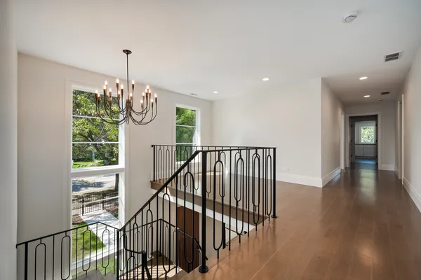 $2,450,000 | 809 Lenox Road, Glenview, IL 60025