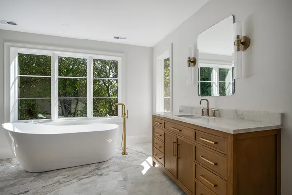 $2,450,000 | 809 Lenox Road, Glenview, IL 60025
