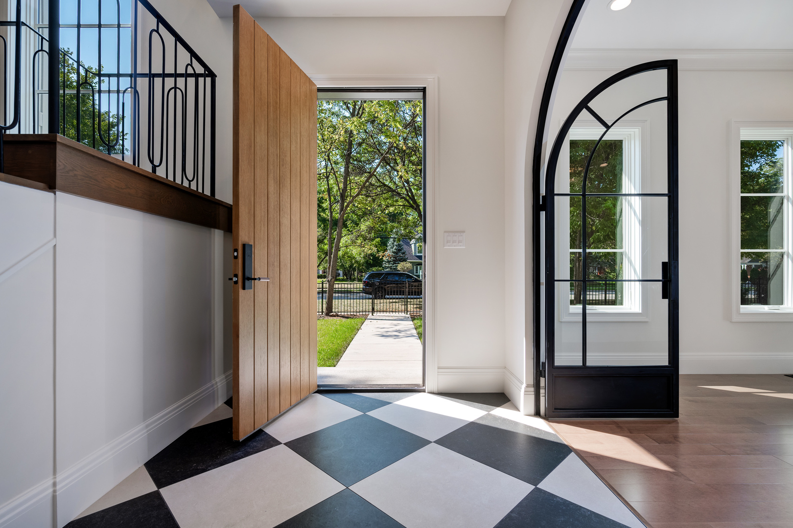 809 Lenox Road Glenview, IL 60025 - Photo 5 of 67