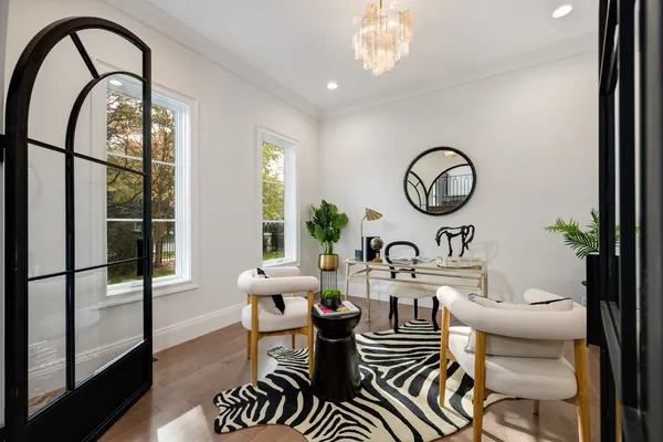 $2,450,000 | 809 Lenox Road, Glenview, IL 60025