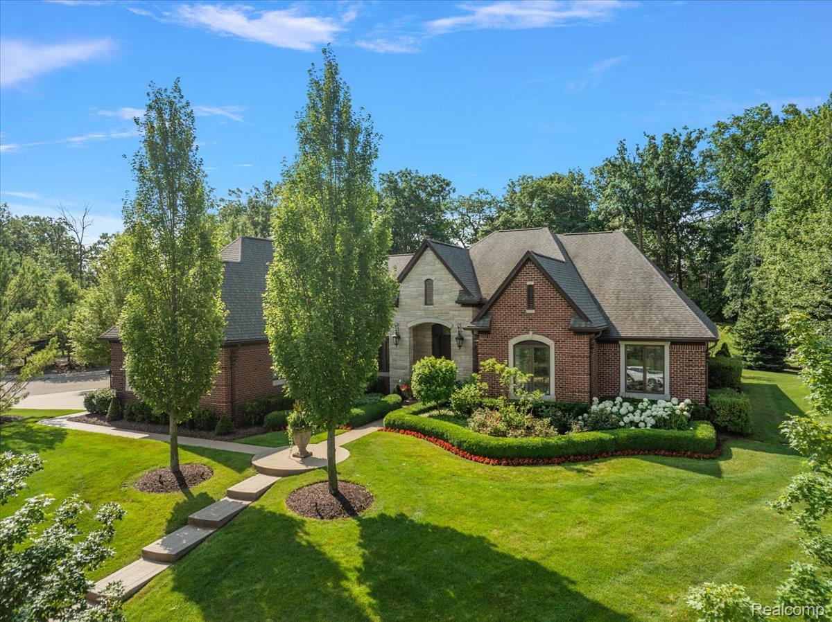 3071 Emeraude Court Rochester, MI 48306 - Photo 1 of 60 02-3071 Emeraude-3.jpg
