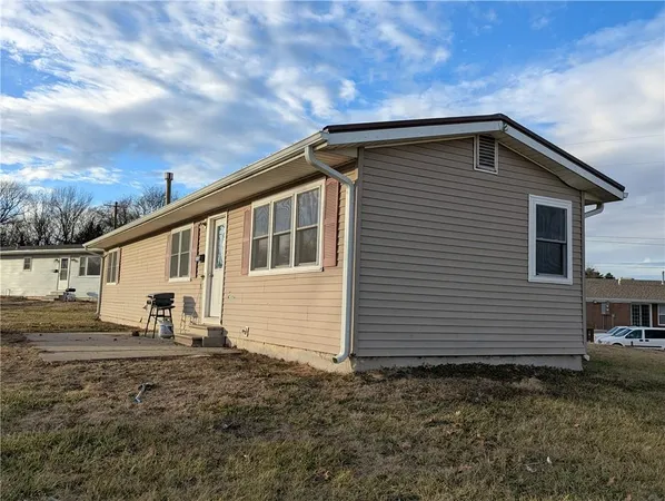 $150,000 | 322 East 15th Street, Horton, KS 66439