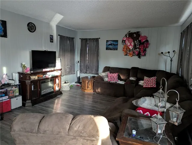 $160,000 | 322 East 15th Street, Horton, KS 66439