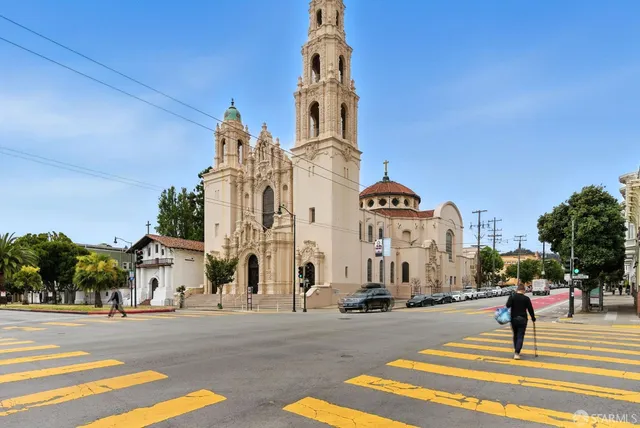 a view of a street in front of a building