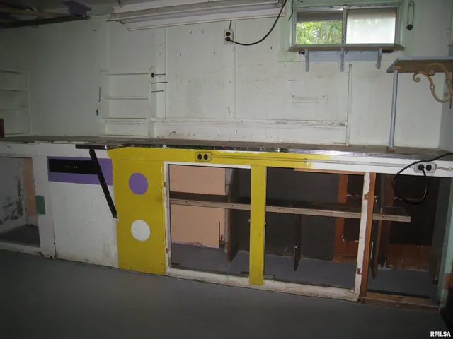 $104,900 | 1346 Chestnut Street, Quincy, IL 62301