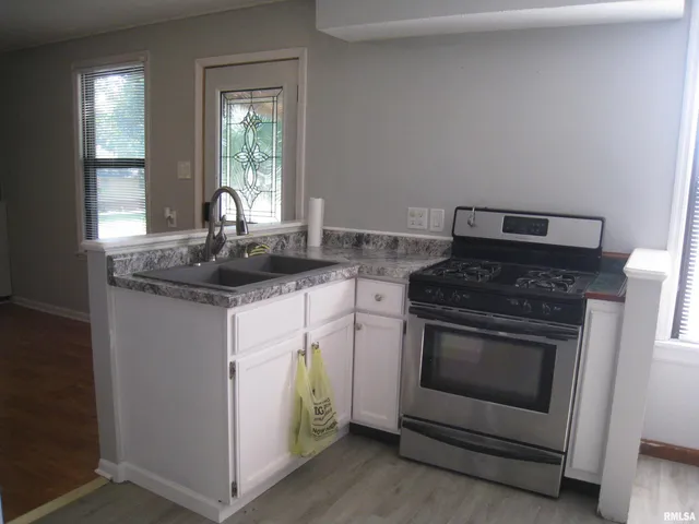 $104,900 | 1346 Chestnut Street, Quincy, IL 62301