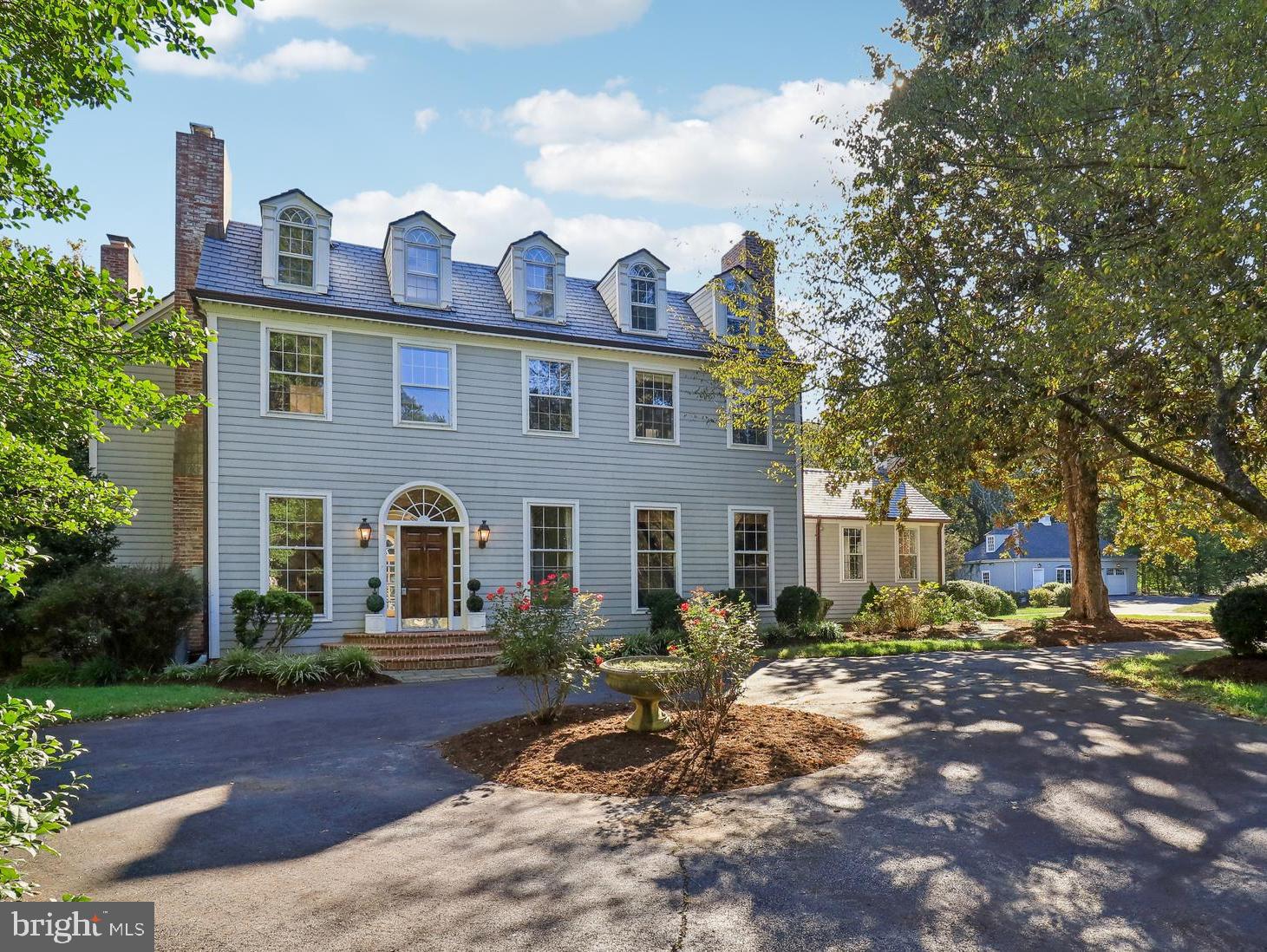 10650 Gunston Road Lorton, VA 22079 - Photo 7 of 73 Front Circular Drive for Guests