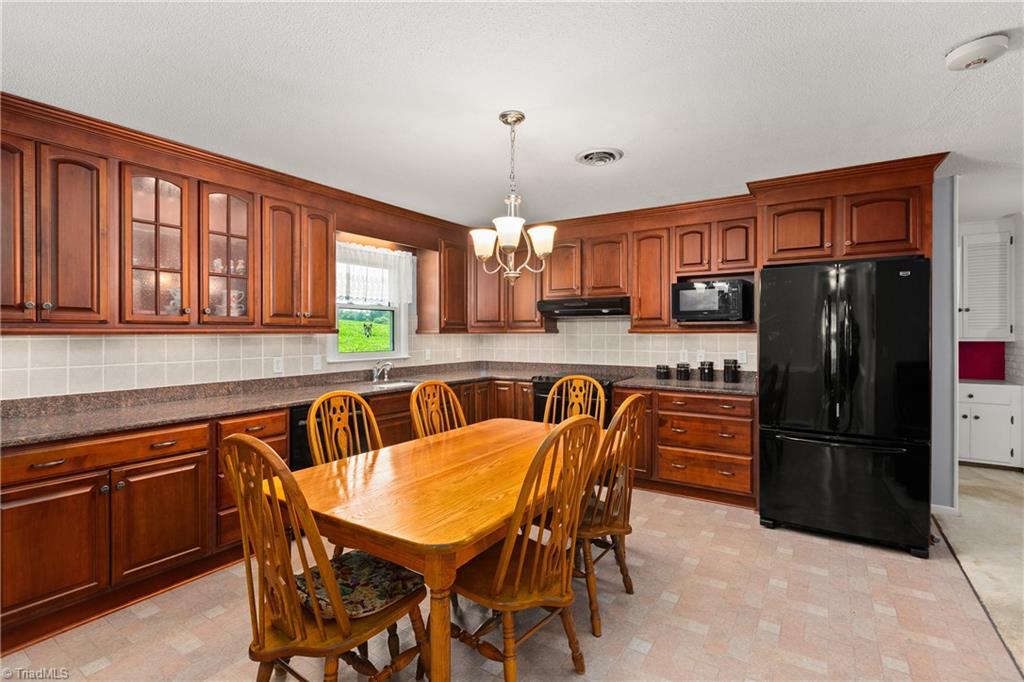 3323 Rockford Road Dobson, NC 27017 - Photo 9 of 49