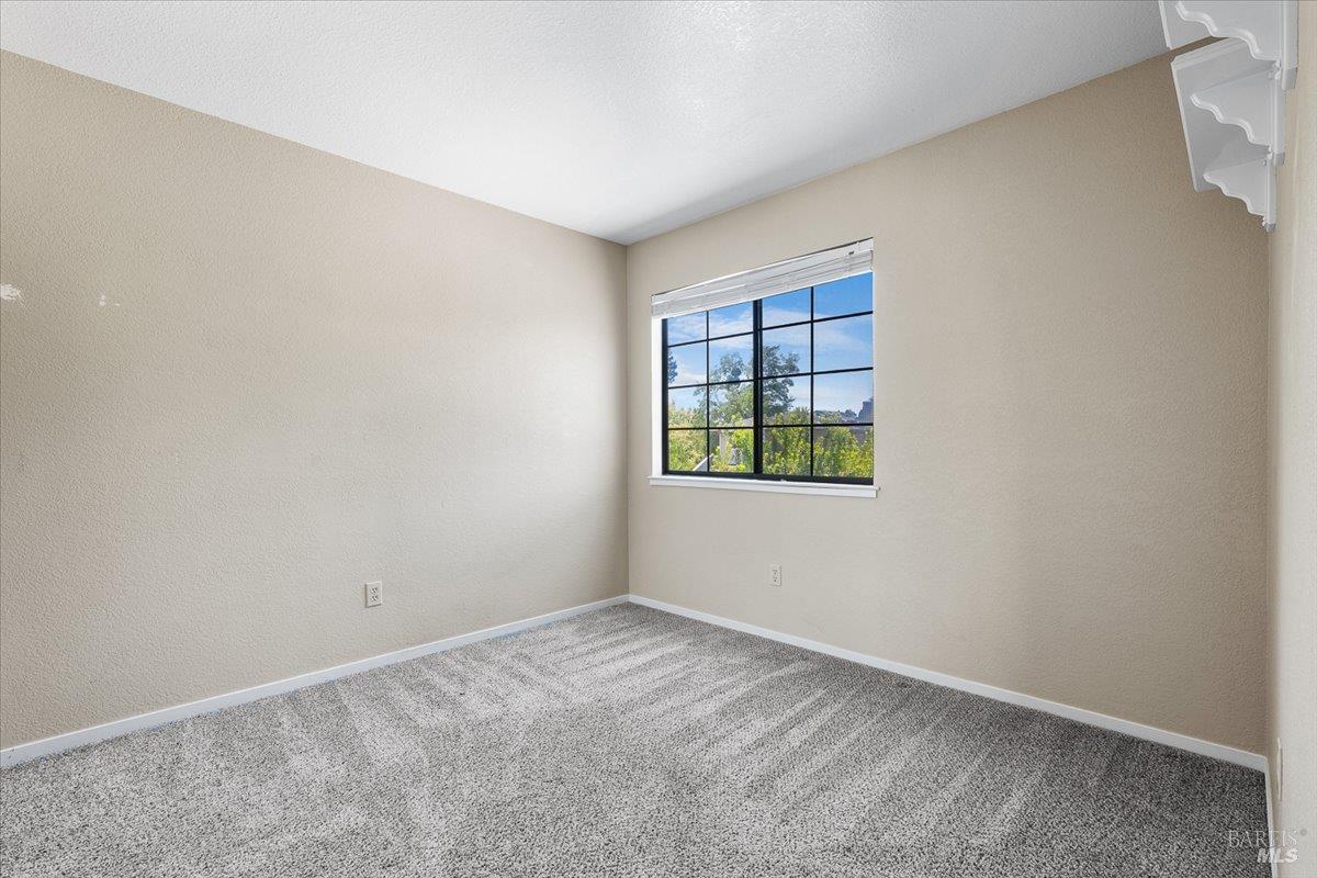 1938 Gambels Way Santa Rosa, CA 95403 - Photo 13 of 19