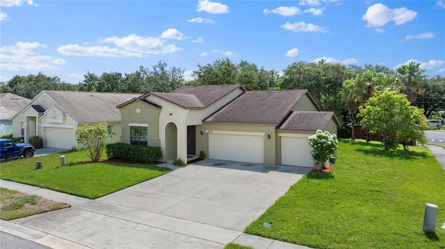 $2,150 | 3099 Pointe Pl Avenue, Kissimmee, FL 34758