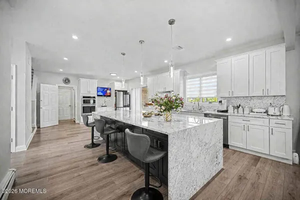 $1,800,000 | 14 Black Walnut Way, Marlboro, NJ 07746