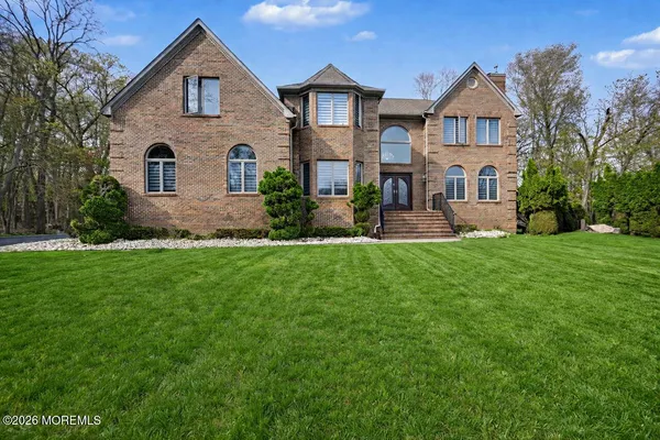 $1,800,000 | 14 Black Walnut Way, Marlboro, NJ 07746
