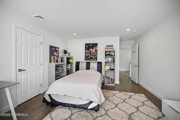 $1,800,000 | 14 Black Walnut Way, Marlboro, NJ 07746