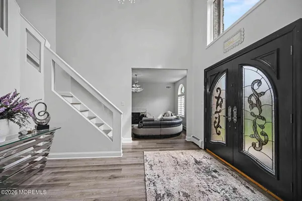 $1,800,000 | 14 Black Walnut Way, Marlboro, NJ 07746