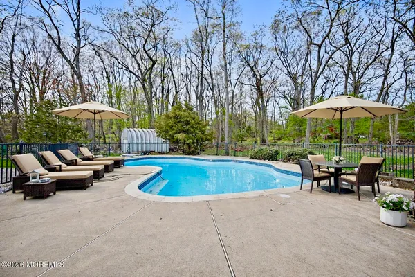 $1,800,000 | 14 Black Walnut Way, Marlboro, NJ 07746