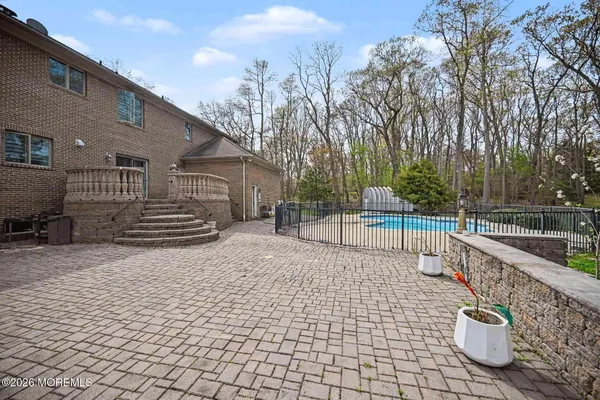 $1,800,000 | 14 Black Walnut Way, Marlboro, NJ 07746