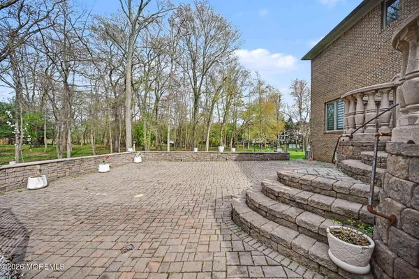 $1,800,000 | 14 Black Walnut Way, Marlboro, NJ 07746