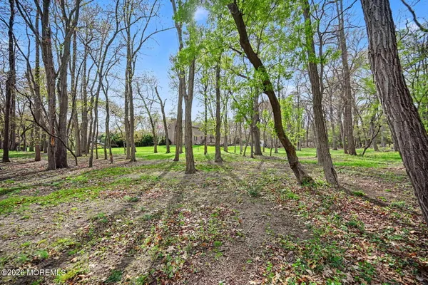 $1,800,000 | 14 Black Walnut Way, Marlboro, NJ 07746