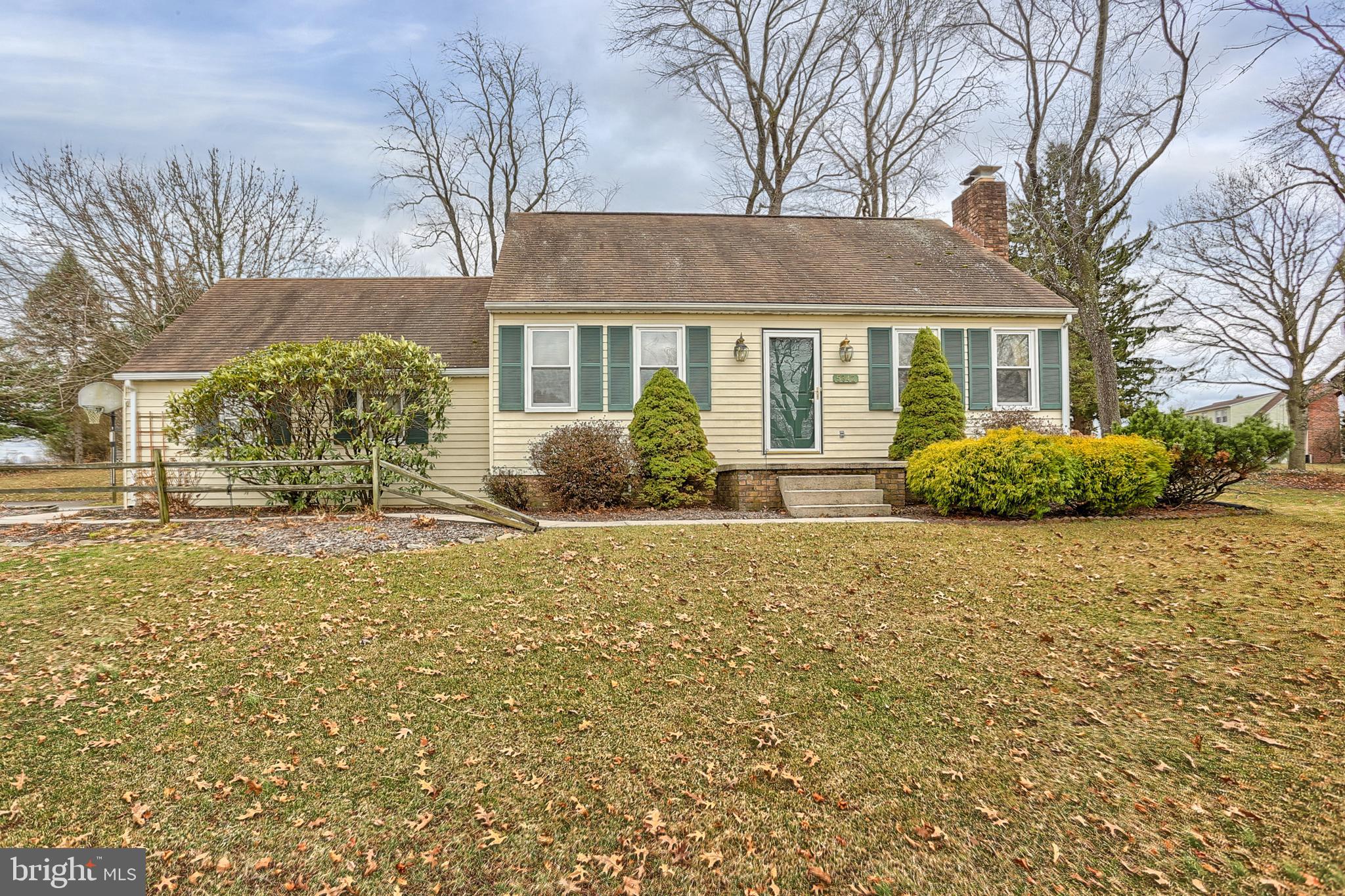 5842 Ambau Road Spring Grove, PA 17362 - Photo 2 of 35